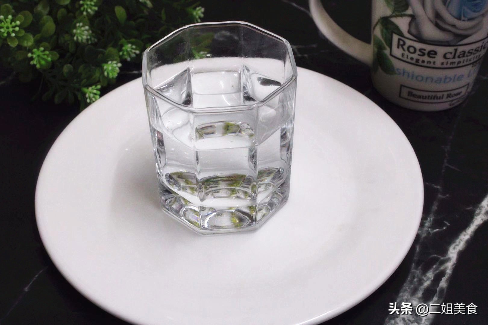 每天都要喝水，我們要牢記幾個喝水的最佳時間，以後別弄錯了