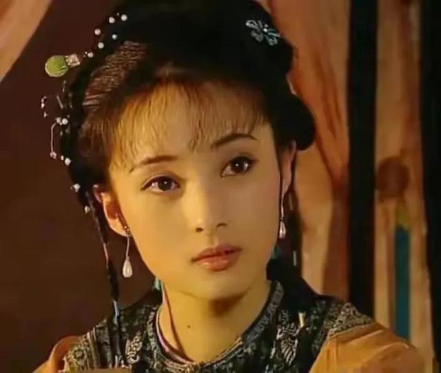 甄嬛传：纯元临终前，给宜修设下3大陷阱，难怪