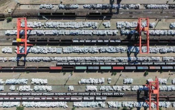 亚洲墙头草国家现身？与中国合作5天就变脸，随