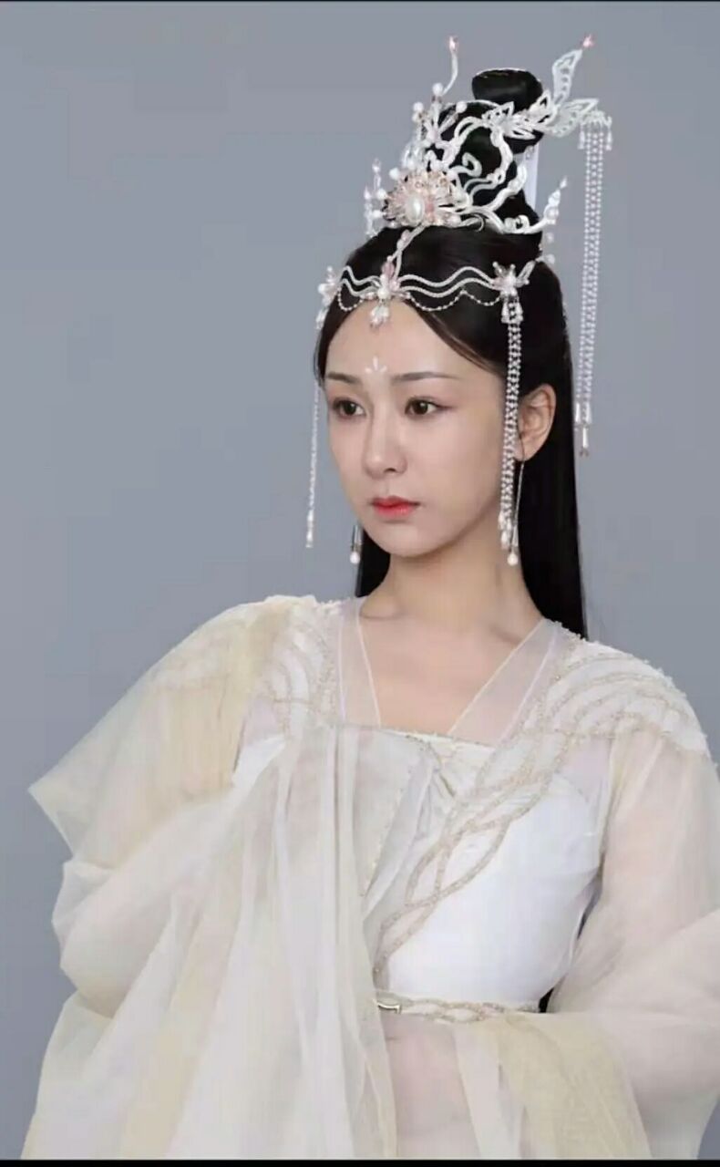 It is Yang Zi is saved, be still the Jing Tian that rip cake, Xie Qing? Statement of combination of actor cruel, joyous luck is how to return a responsibility