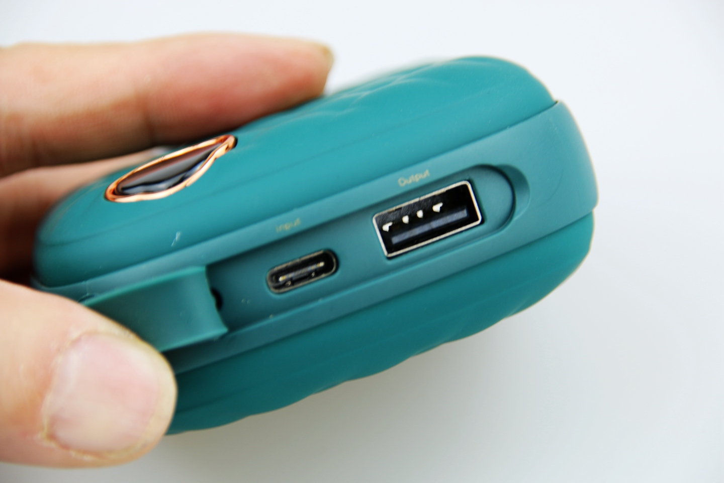 冬天暖被窝，这货比男朋友靠谱——沃品暖手宝移动电源评测