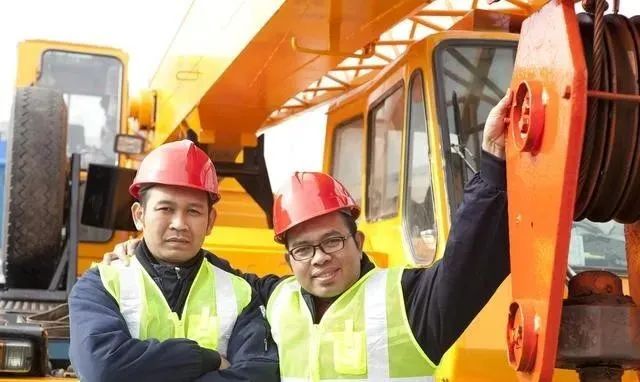 房价要降？听听农民工怎么说
