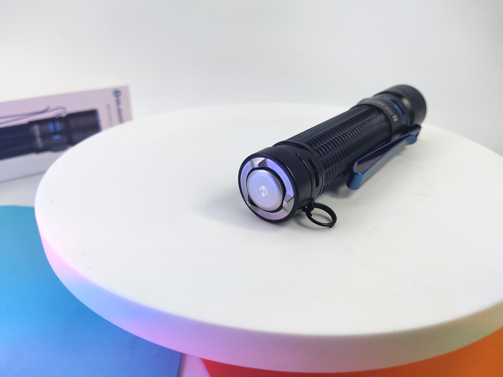 双按键EDC战术手电 方便快捷为你照亮整个世界