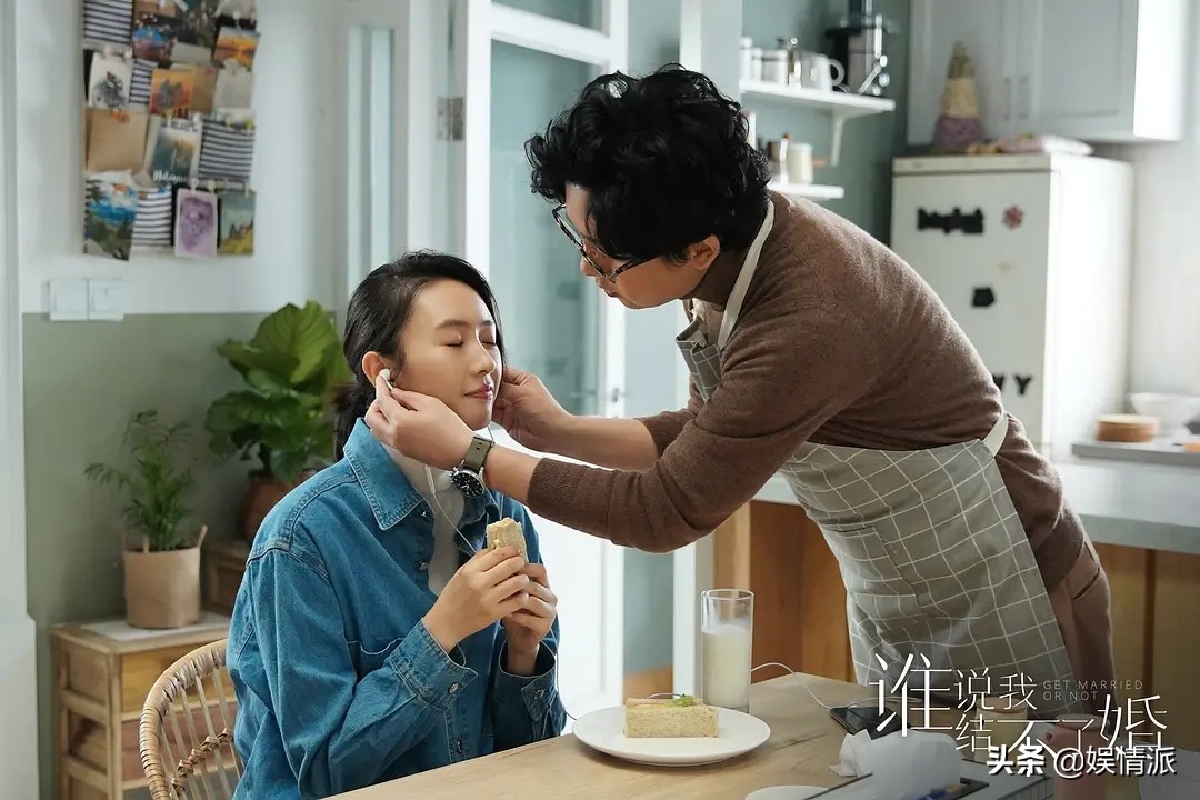 演完了胡八一，转身又挑战心理学教授，潘粤明演技又获观众好评