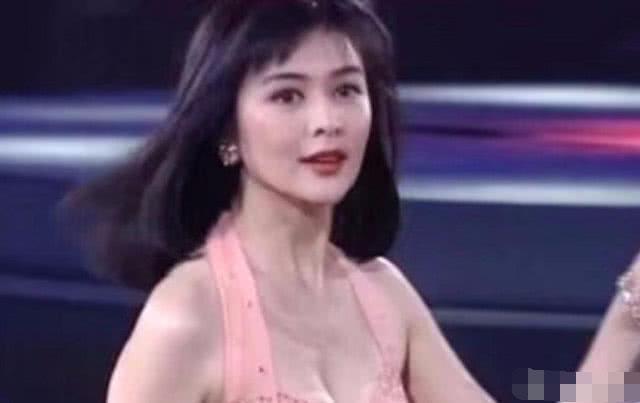 别再说关之琳如何美了，年轻时的萧蔷才是美得不像话