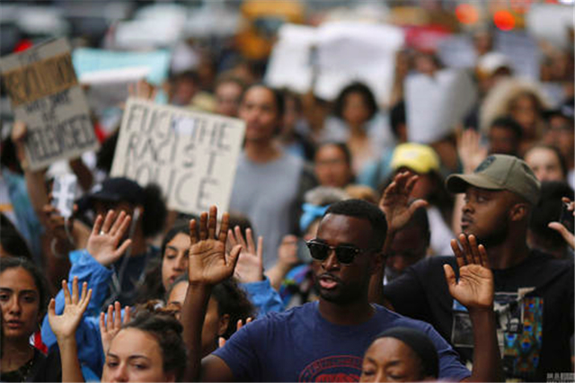 ����������ж�Զ��