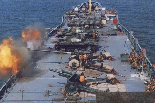 回顾1996年台海危机：从三军实力来看，我们能有