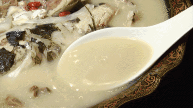 喝汤和吃肉到底哪个更有营养？争论这么多年终