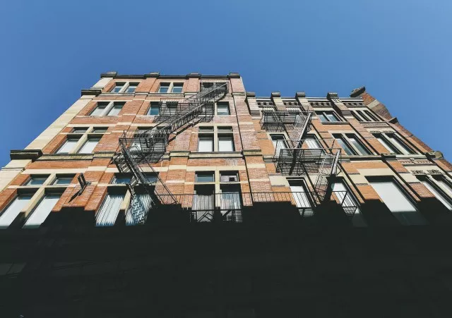 房产薄不加“名”，就没“份”？