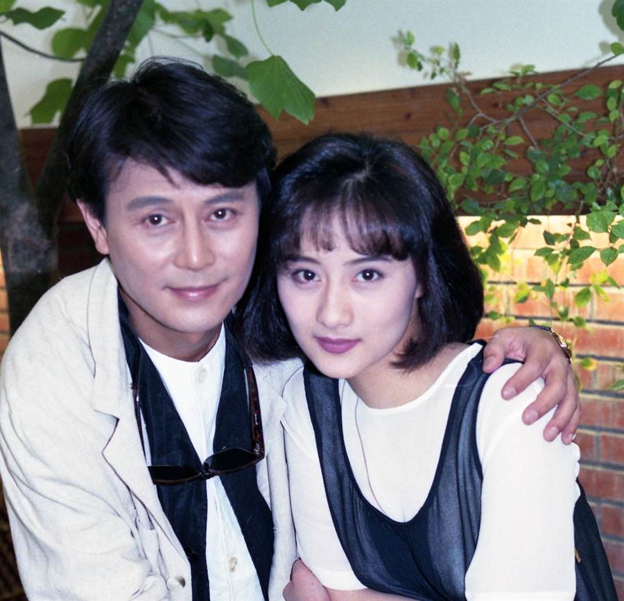 10年前丈夫意外坠楼去世，膝下无儿无女，如今刘雪华过得怎么样？