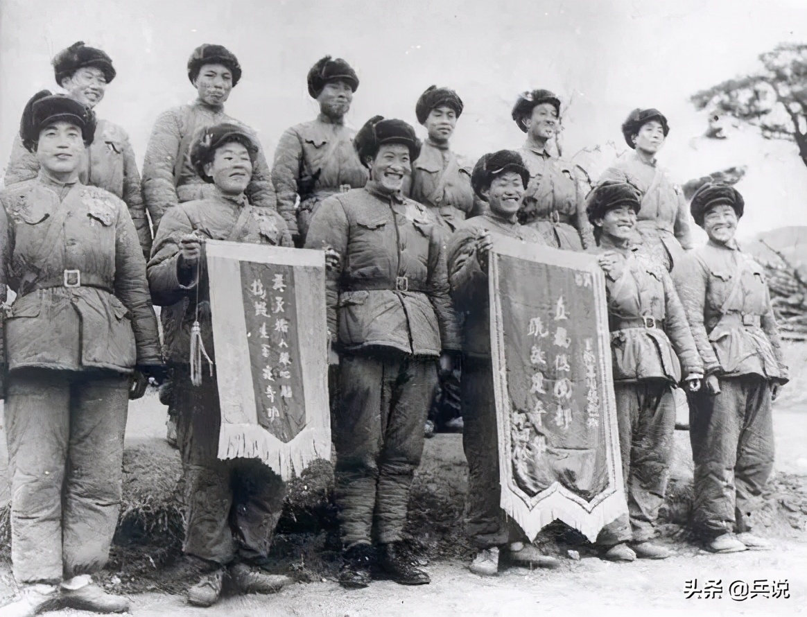 奇袭白虎团，志愿军乔装韩军，路上很蹊跷：队尾居然多出一人