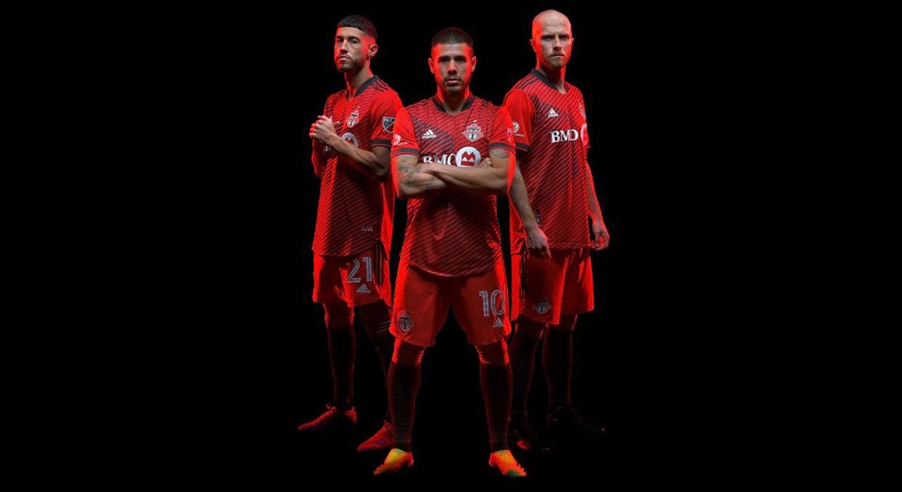 Adidasi releases sports season of Toronto FC 2021 advocate field polo shirt