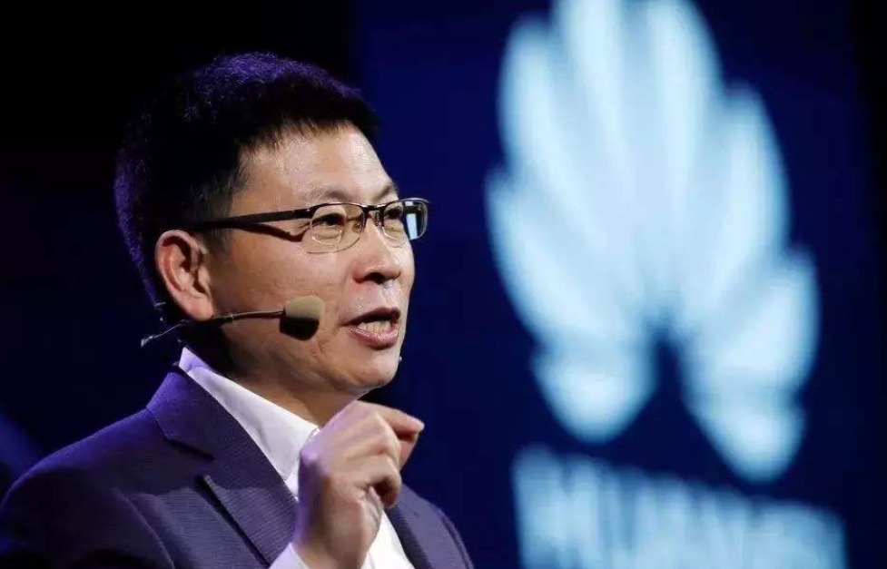 华为Mate40 Pro+开卖一个月，评价已出炉，差评太无