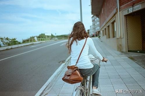 无奈心酸委屈的说说 写给心累崩溃的自己图片