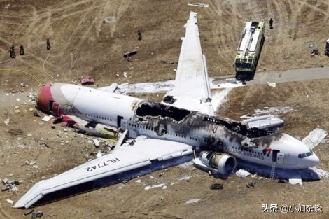 两架飞机万米高空相撞，惨不忍睹尸体纷纷落下（真实空难纪录片）