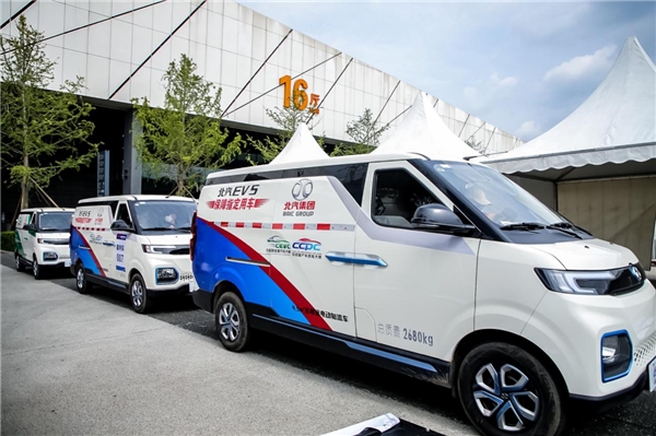 新能源汽车大赛成都站圆满落幕，北汽EV5实力大秀