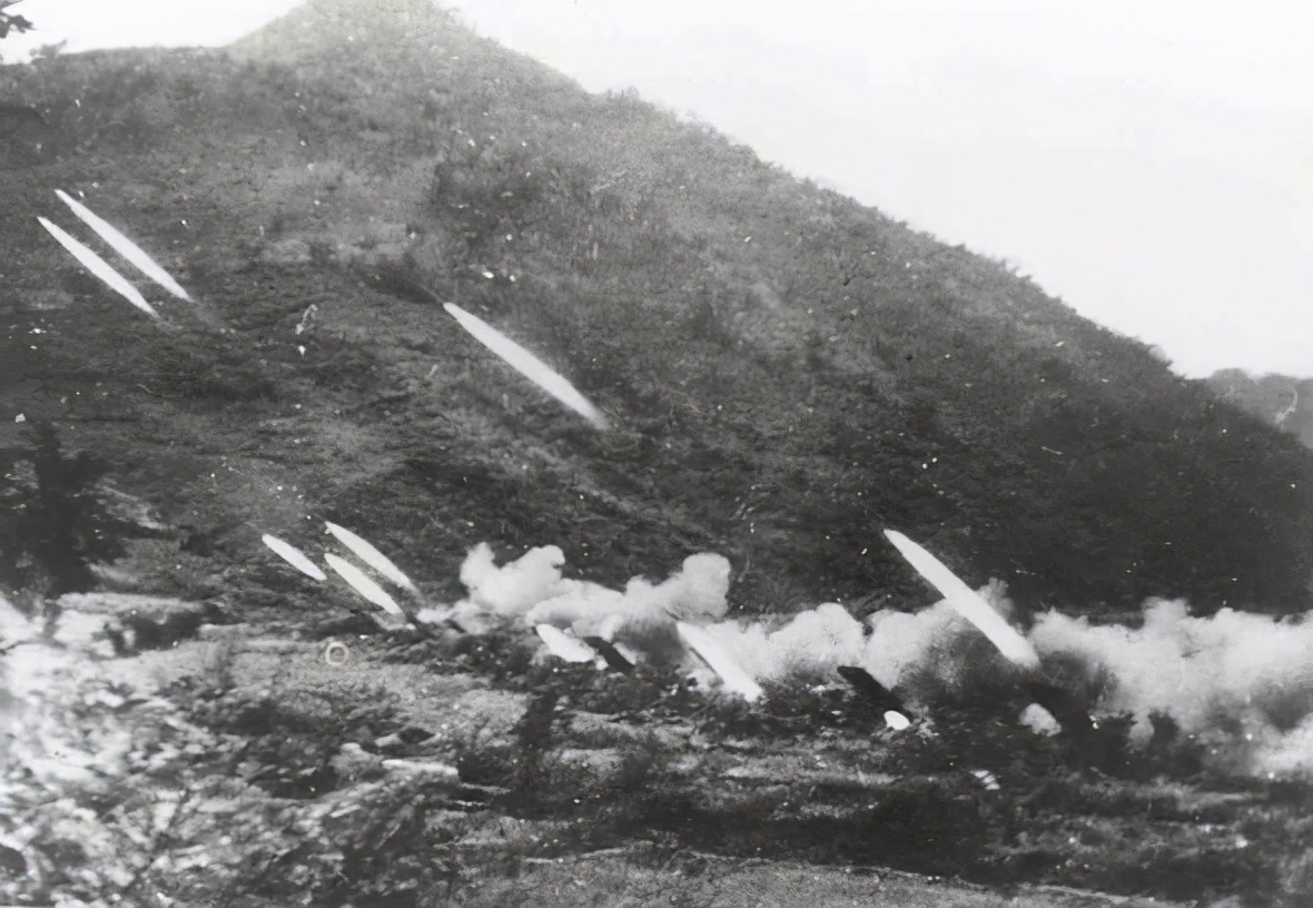 喀秋莎一轮齐射美军阵地基本没活物，平均每次战斗歼敌3000人
