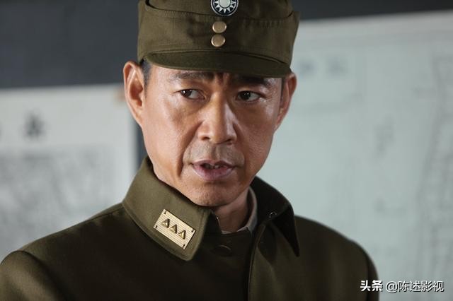 油头粉面就不要演军人了！让这13位男星告诉你，