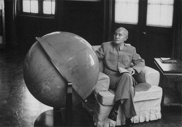 ����ʯ����������뿪��½�ģ�