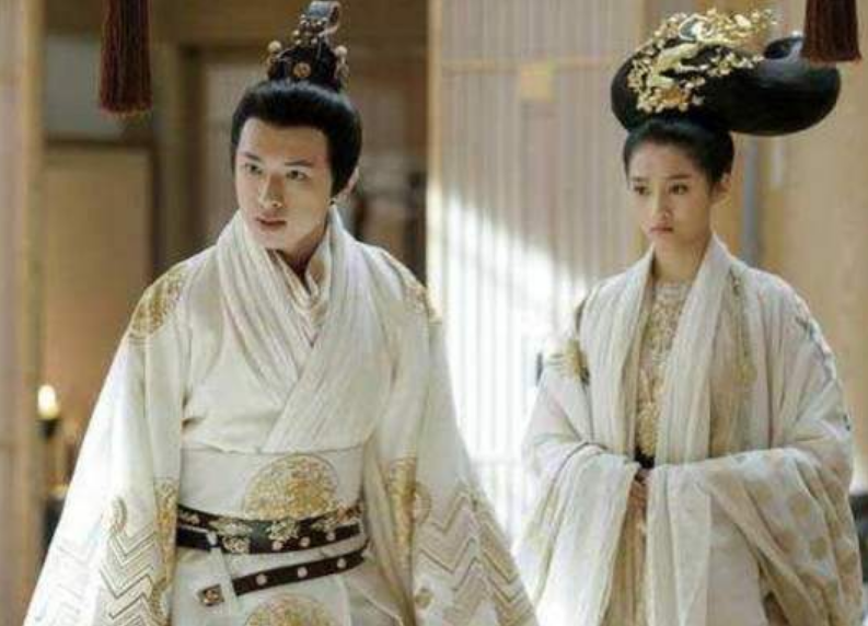 楚江郡主红颜薄命，嫁给堂哥后父亲起兵造反，