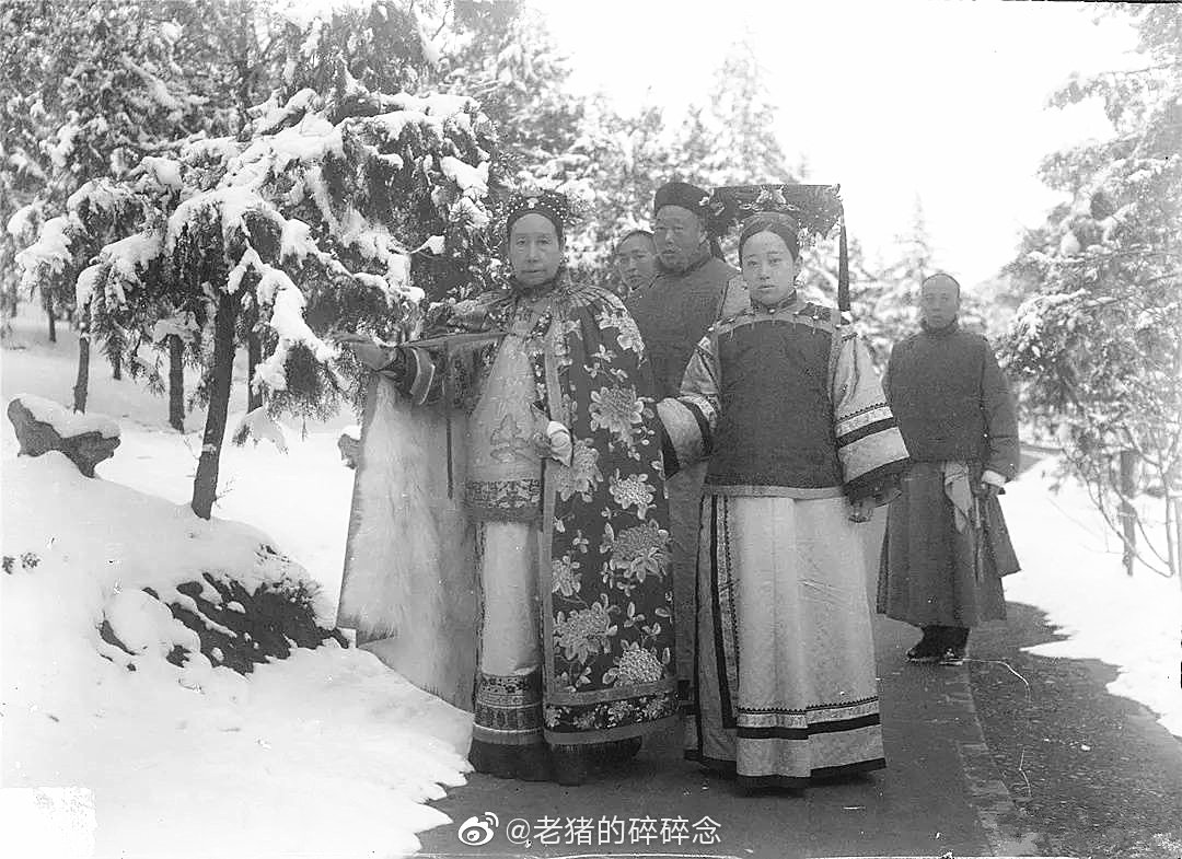 1903年大清慈禧皇太后罕见赏雪照片，御用摄影师勋龄