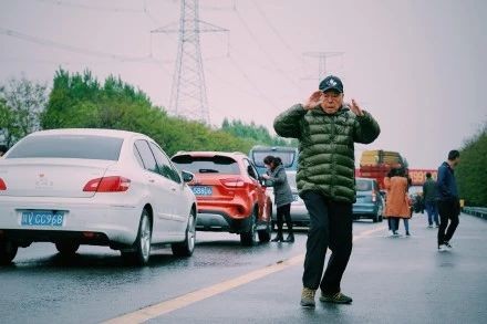 返程高峰不怕堵，至上音乐旗下车载音响让你畅享音乐盛宴