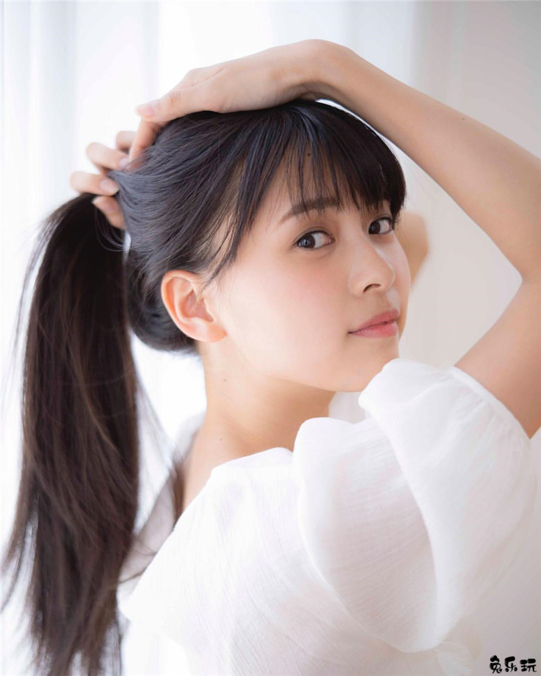 日本新生代演员出写真啦！情纯玉女《新条由芽》青春阳光少女身材更是气质满分！
