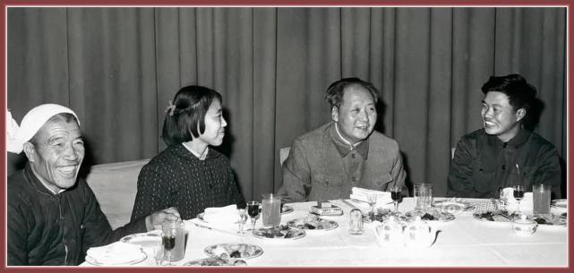 毛主席宴请的邢燕子，一身道不尽的正能量之一：永远的诚信楷模