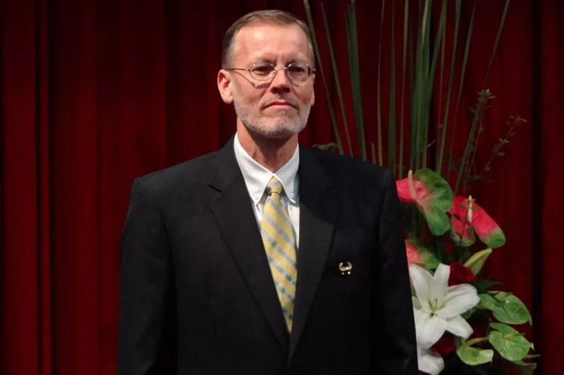 蔡英文討好美國，台灣人只能自求多福