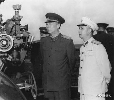 参谋长陈士榘反对粟裕，越级发电给主席，犯了大忌，遭陈毅训斥