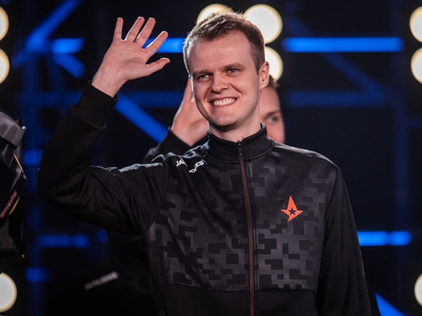世界最新CSGO排名公布，TYLOO位列第45名