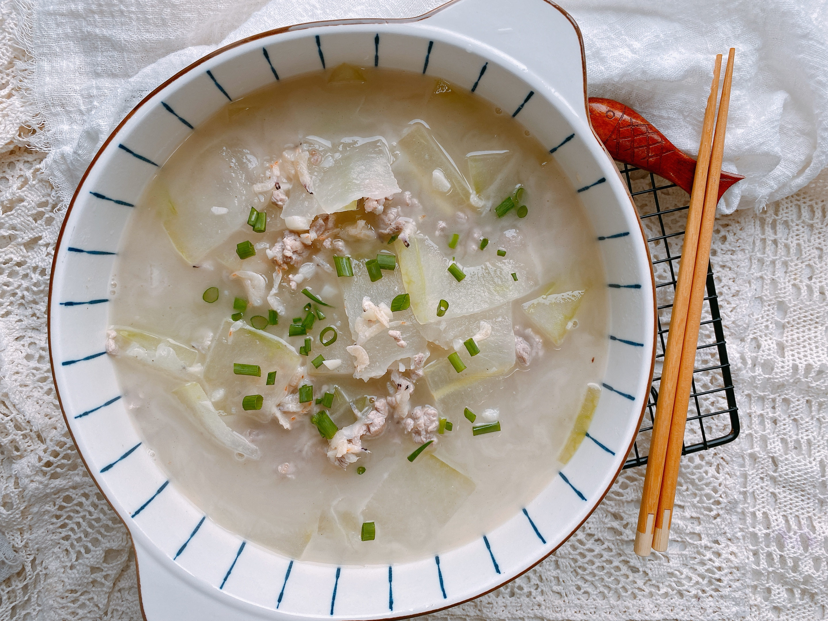 天熱了要多喝這湯，10分鐘出鍋，降火消暑營養好，味道鮮美不油膩