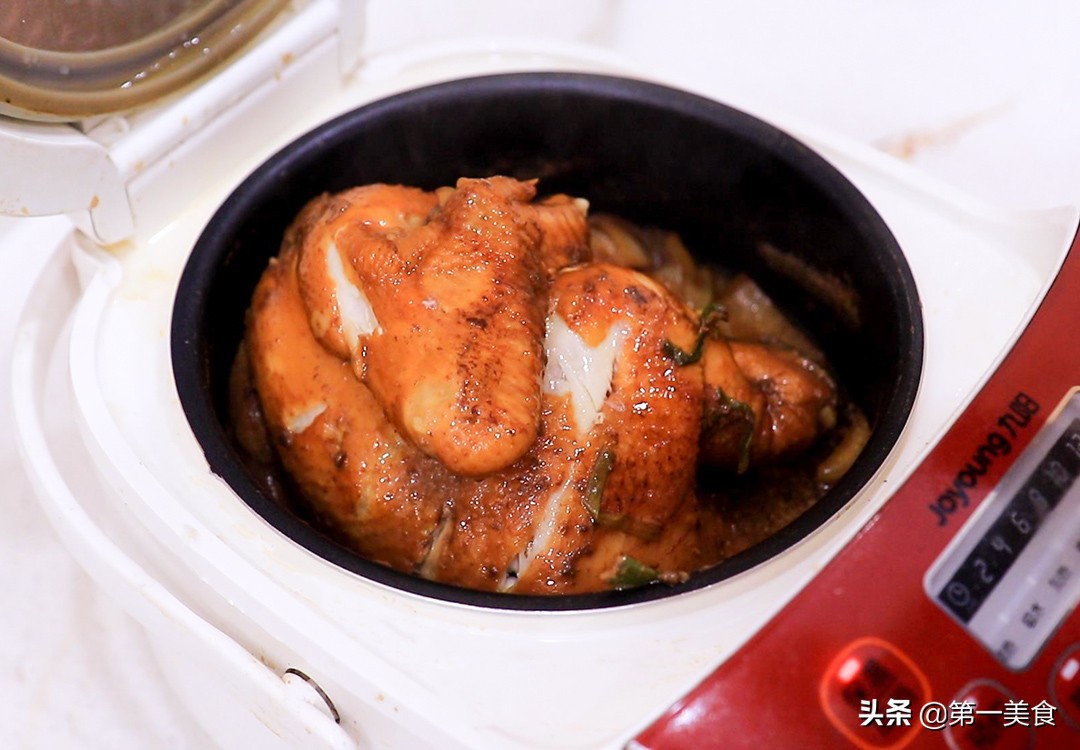 图片[8]-懒人版电饭锅煲鸡 不加水 不加油 腌制才是关键 鲜嫩好吃-起舞食谱网