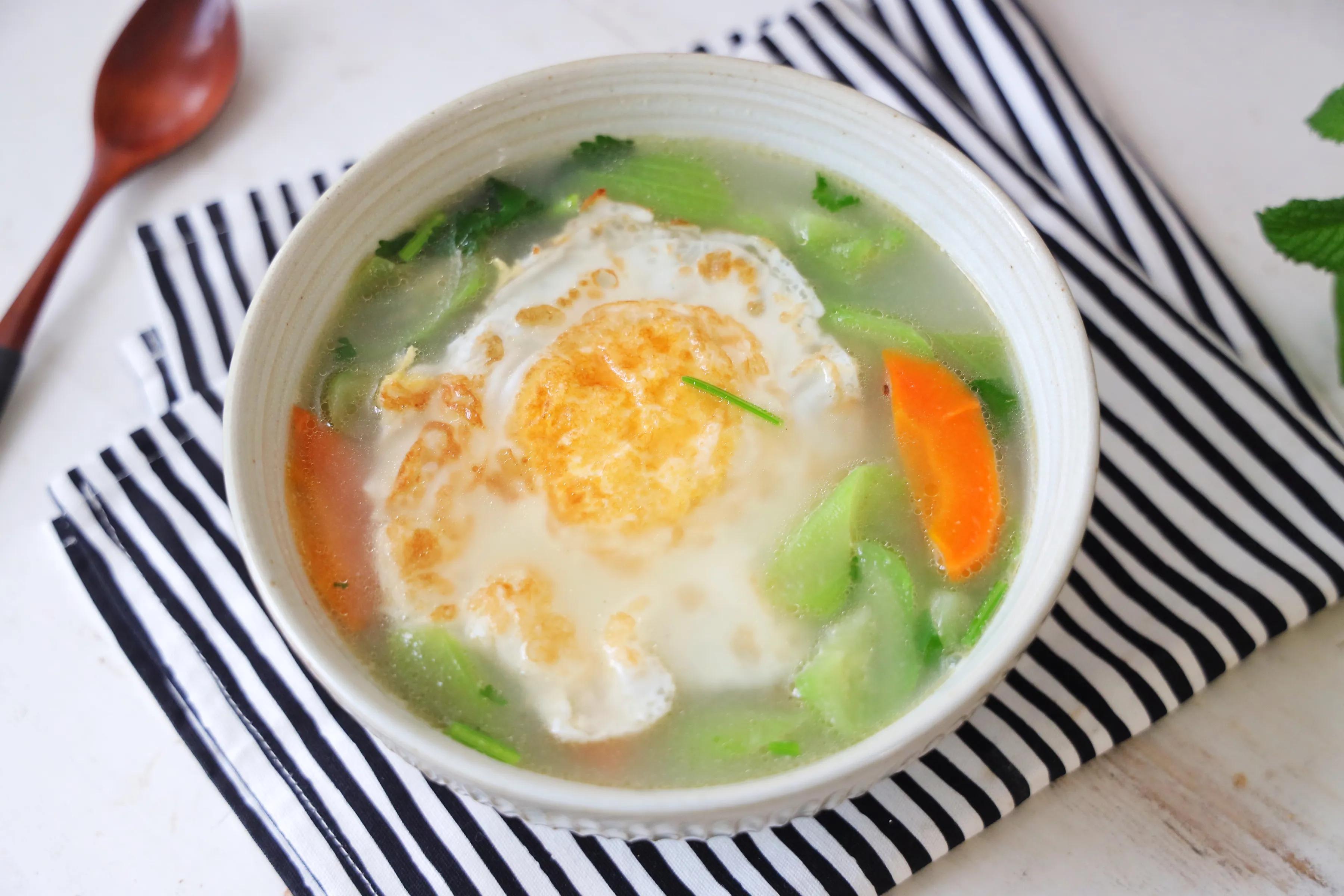 夏天没食欲，煮上这样的一锅汤水，清淡爽口，解暑又解腻，超舒服