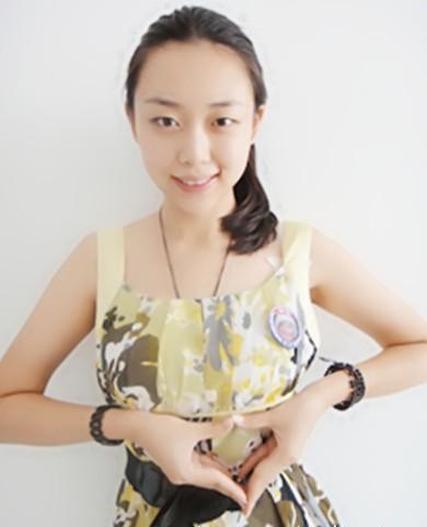 濮存昕嫁女儿，不收彩礼还倒贴50万，现实版凤凰