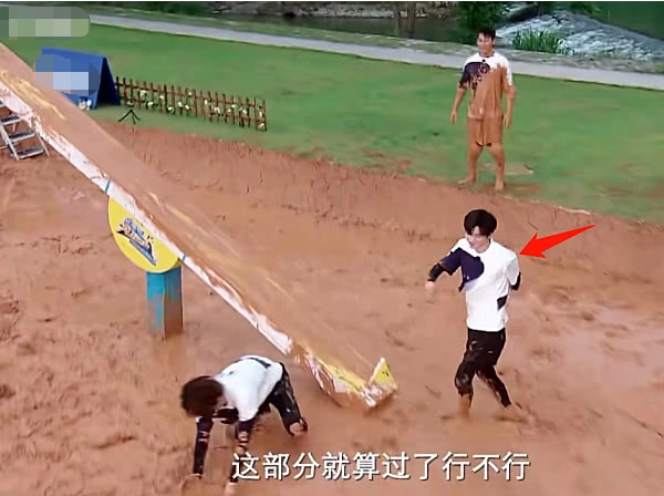 《奔跑吧》才出先导片，蔡徐坤就被吐槽，与众不同的一点招人嫉妒