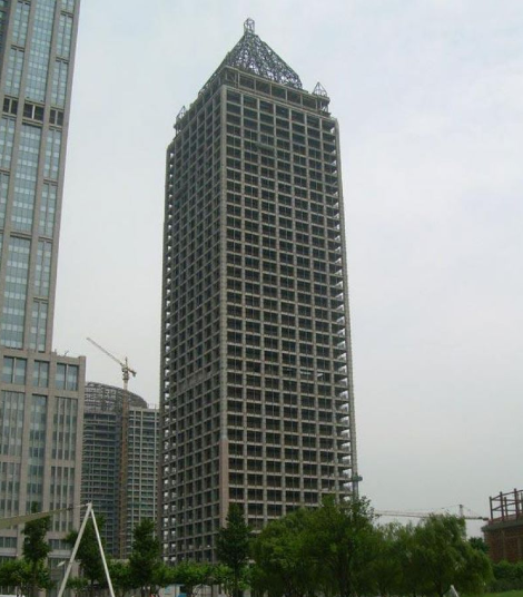 中国最著名的4个"烂尾楼"，最长可达22年