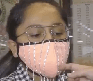 普通口罩已经不香了，黄金、钻石口罩才是土豪专供