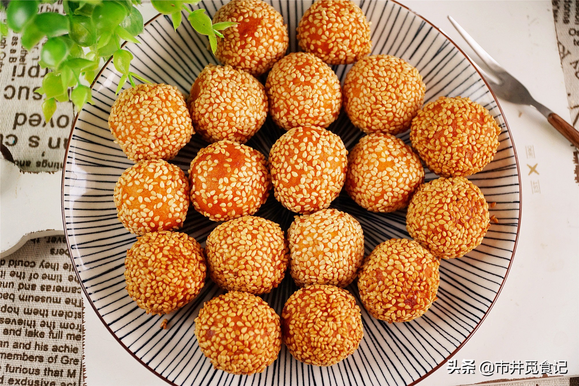 我家红薯从不熬粥，加点面，拌点糖，秒变抢手小零食，酥香软糯