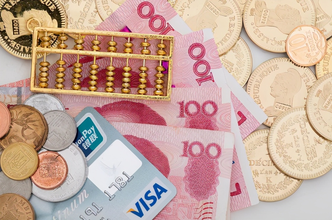 我国人均存款公布，如果存款过了8000元，就超过