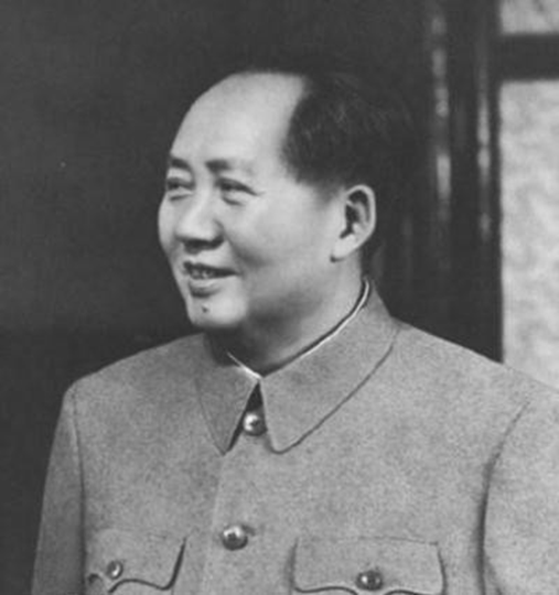 1966年毛主席秘密回韶山，独自在滴水洞里12天，他做了些什么事？