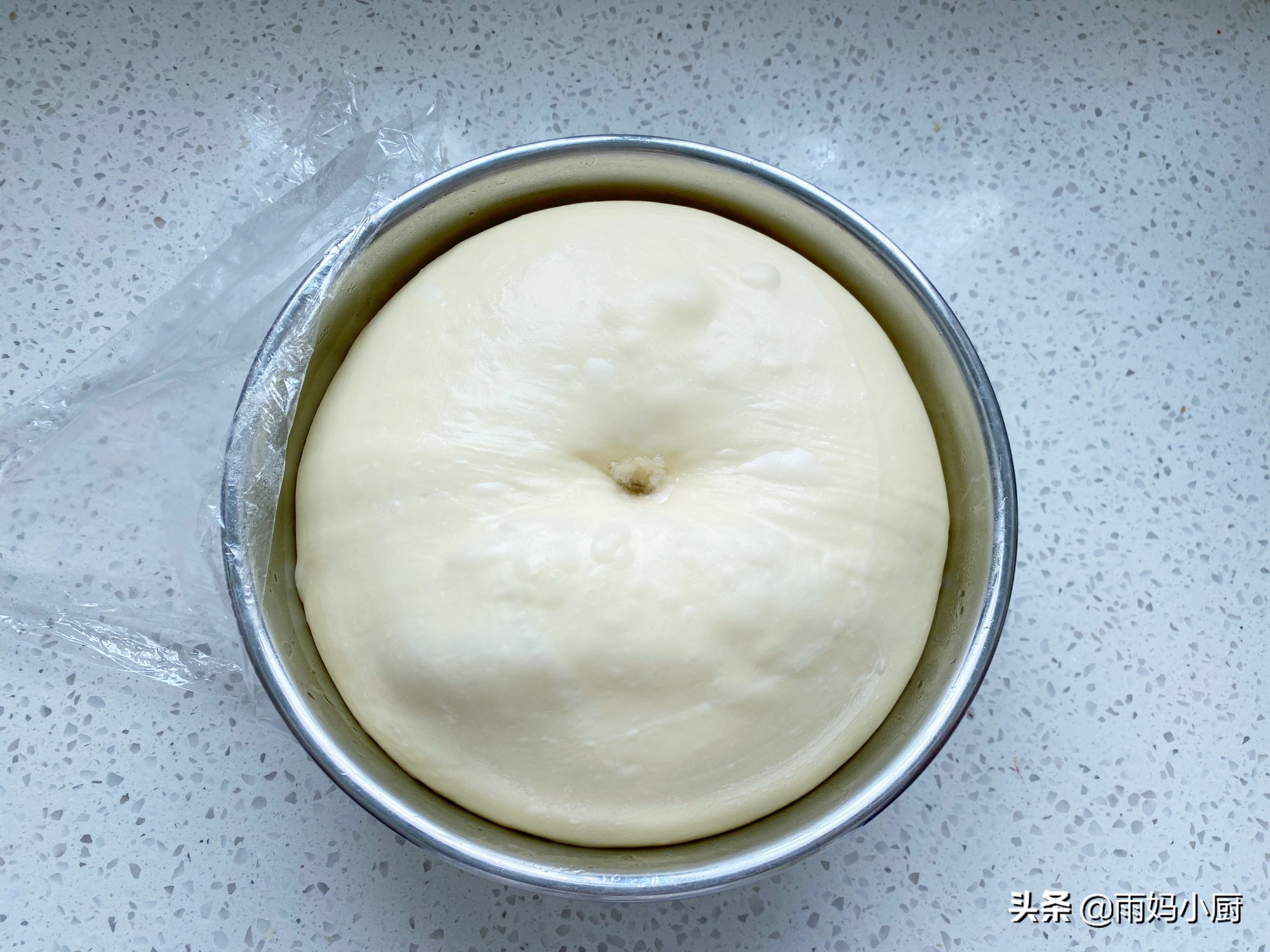 暑假，给孩子做早餐就用它，吃法多样又方便，组织拉丝又细腻