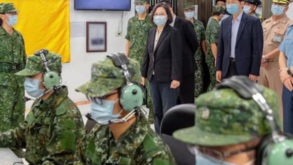 號稱�台灣的51區�：屏東九鵬基地到底是何來頭？