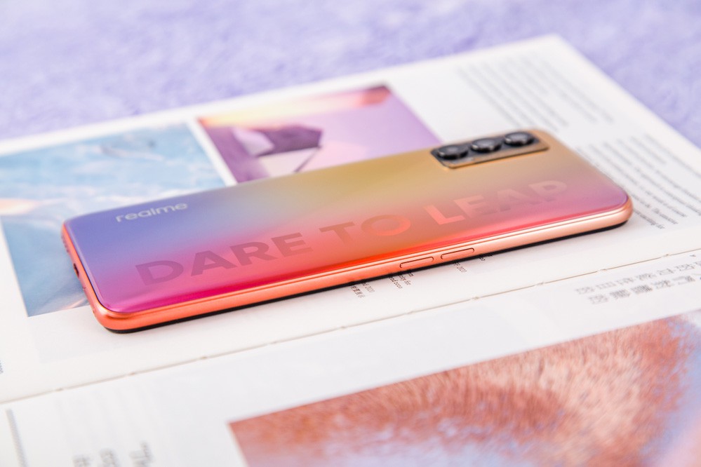 50W shows tide full a country " bright and beautiful carp " Realme is true my V15 evaluation