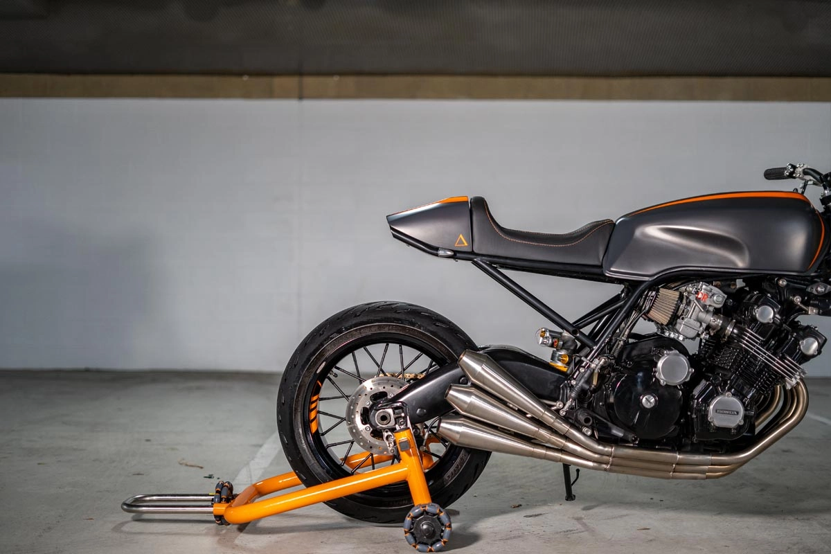 ���ײ�ս����1981����CBX1000��װ��Ʒ����