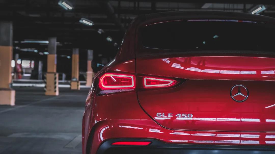 同是90万价位，奔驰GLE Coupe和宝马X6你会如何取舍