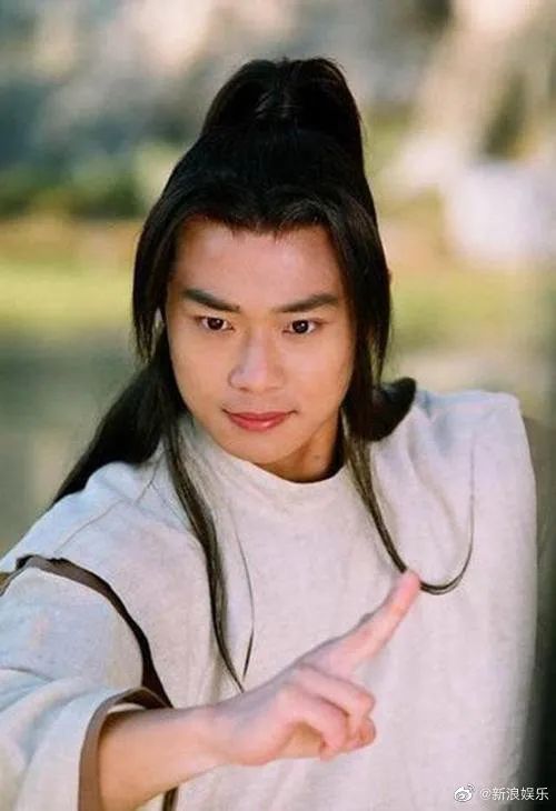 过气童星曹骏，你别挣扎了