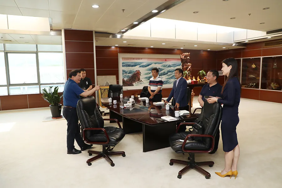 曹德旺、于彦忠：未来三年，不，不止三年，都要做好过苦日子准备