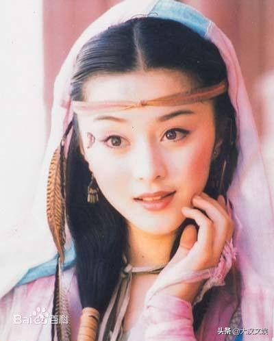 十多位女演员“争奇斗艳”的一部剧，看过的人