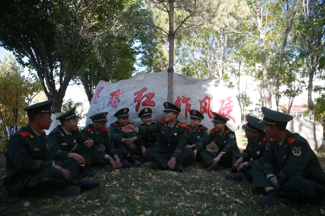 �侯<a href=http://www.cngansu.cn/news/ target=_blank class=infotextkey>����</a>�ܶӾ�Ȫ֧�ӣ��������� ������·